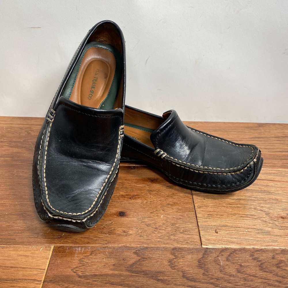 Women’s H S Trask black leather driving loafers sz 7 Vibram sole slip on H1310